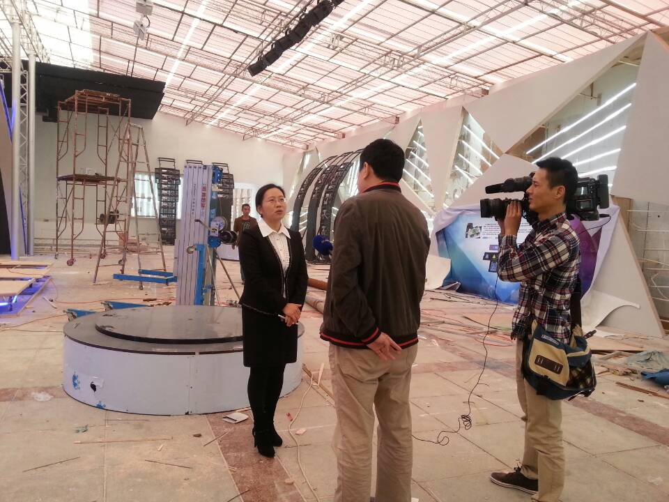 常总介绍明和舞台的核心科技及创意亮点